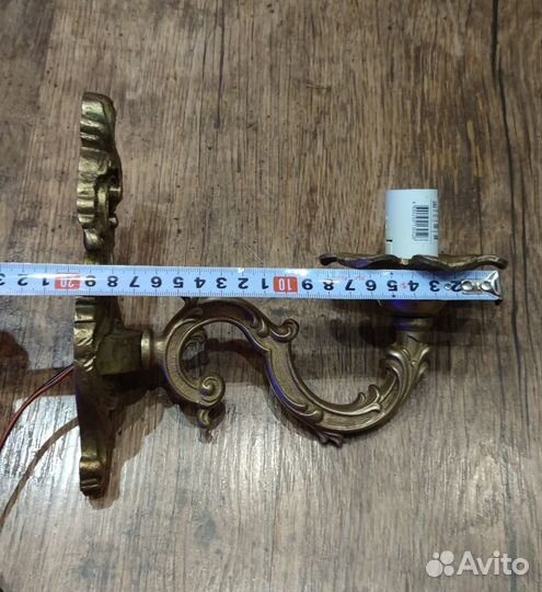 Старинный настенный светильник бра