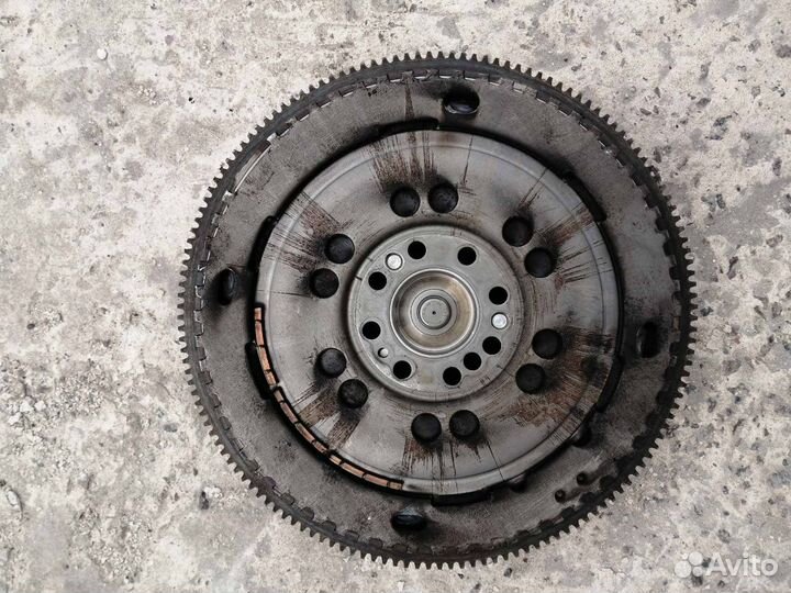 Маховик Сцепление в Сборе Спринтер Вито OM 611 646