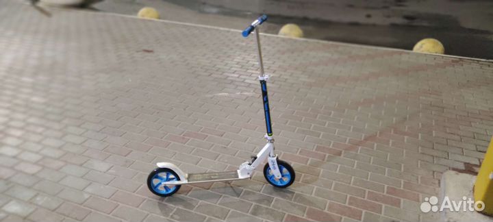 Самокат для взрослых и детей до 100 кг