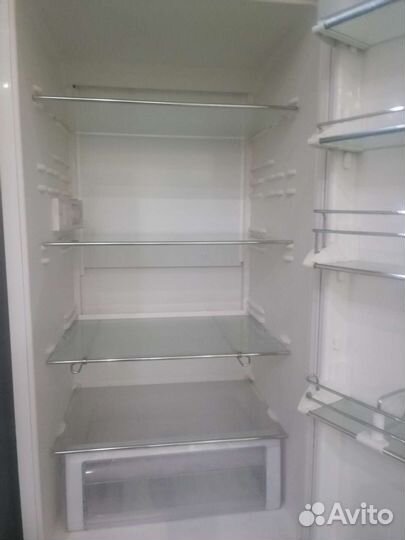 Холодильник бу liebherr