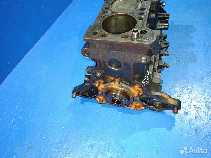 Б/У Б/У Блок цилиндров (низ двигателя) Hyundai