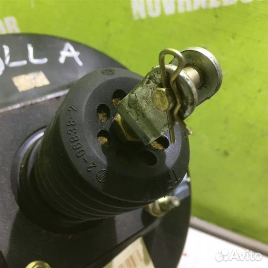 Усилитель тормозов вакуумный Тойота Королла Е120