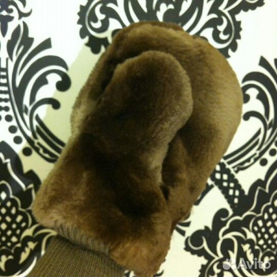 Варежки из меха бобра (новые)
