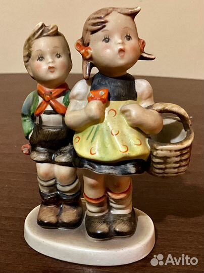 Три статуэтки. Цена за одну. Hummel