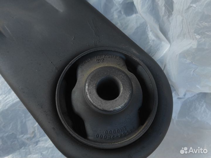 AMD.AA1570 Рычаг подвески передний левый