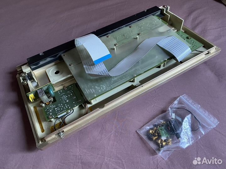 Передняя панель Denon AVC-A1se