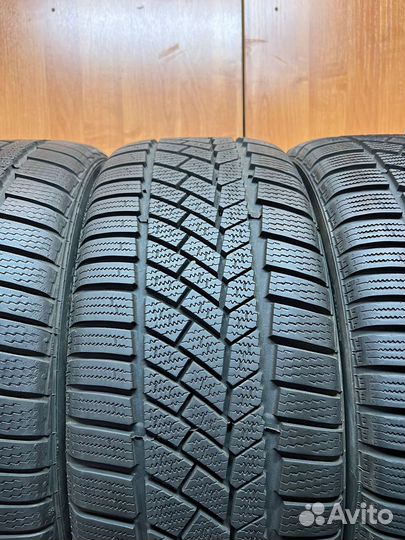 Continental ContiWinterContact TS 830P SUV 225/45 R17