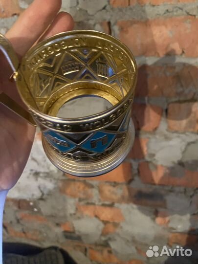 Чайные кружки, тарелки, вилки посуда