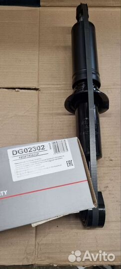 DG02302 Амортизатор передний Toyota LC 200