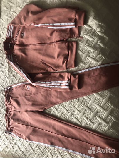 Спортивный костюм женский 48