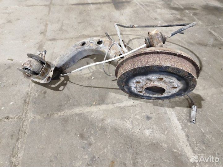 Рычаг подвески нижний задний левый Bmw 318I E36