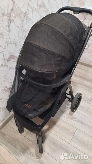 Прогулочная коляска indigo