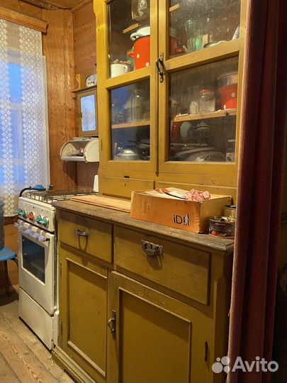 Буфеты и серванты