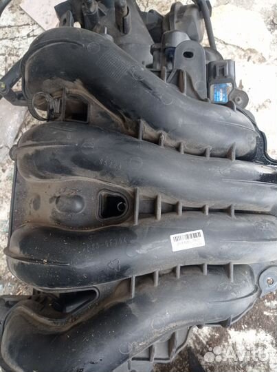 Mazda cx 7 2.5 L5 впускной коллектор