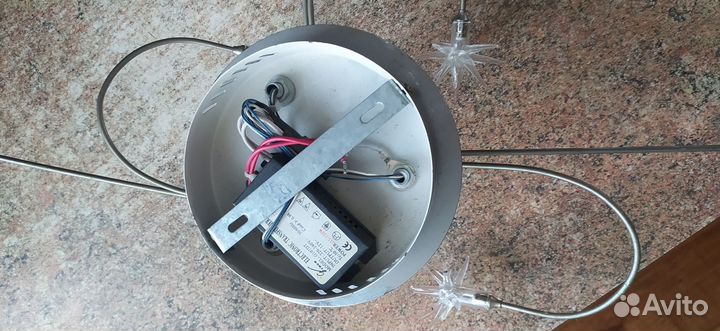 Люстра потолочная