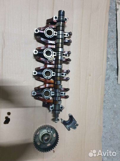 Продам по частям двигатель honda civic D14A2