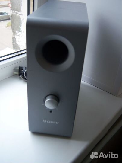 Активный сабвуфер