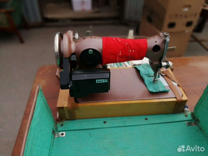 Швейная машинка Подольск 2 М -33