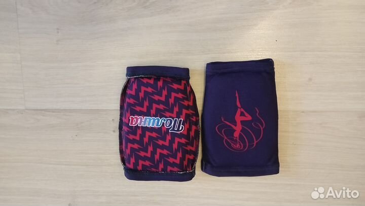 Наколенники и подушка для х. Гимнастики