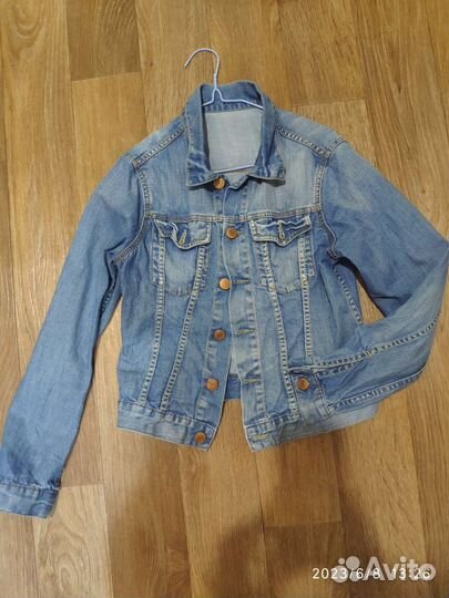 Джинсовая куртка