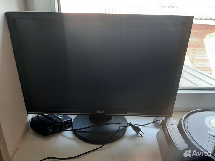 Монитор Asus 22'