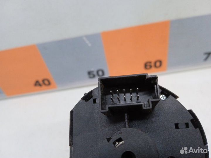 Переключатель света фар Volkswagen Passat B6 2.0