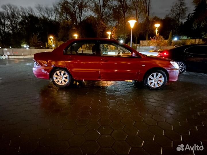 Mitsubishi Lancer 1.6 МТ, 2005, 298 000 км