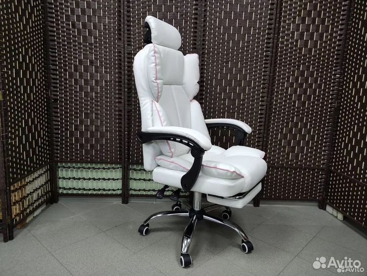 Компьютерное игровое кресло геймерское с массажем