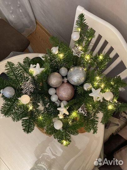 Новогодний букет из нобилез