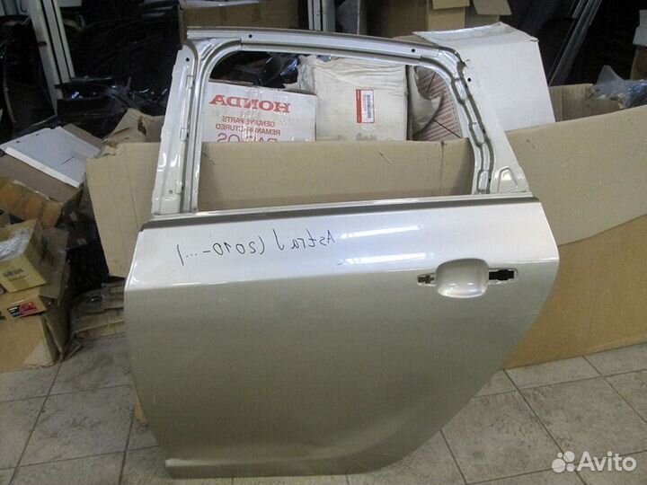 Дверь задняя левая Опель Астра J g джей Седан 2010