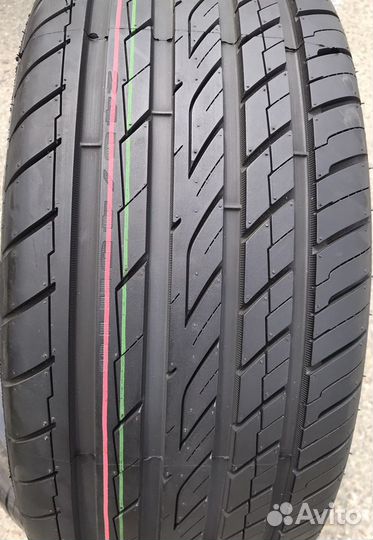 Ovation VI-388 245/45 R18 100W
