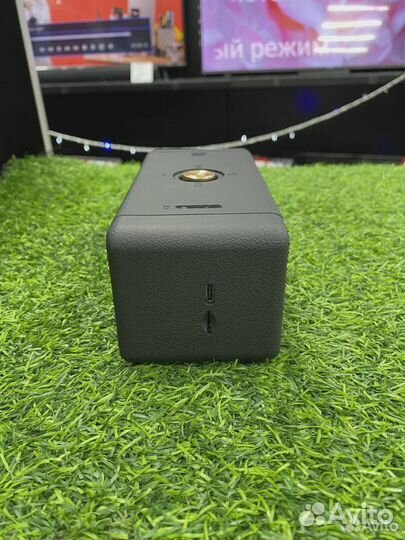 Портативная Колонка Marshall Emberton