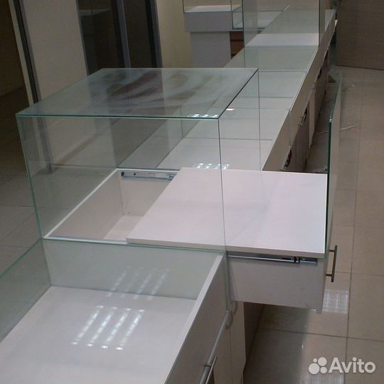 Стекло для витрин