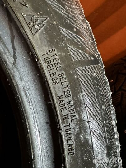 Dunlop SP Winter Ice 02 185/65 R15 92T