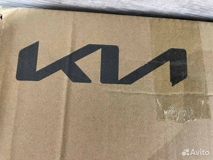 Фара правая на KIA Rio 4 новая оригинал 17-20