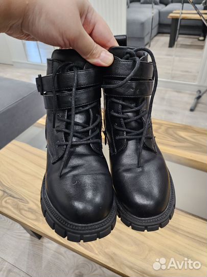 Ботинки для девочки