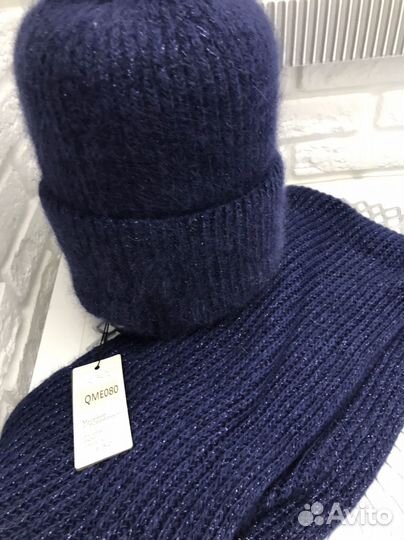 Комплект шапка и шарф новый
