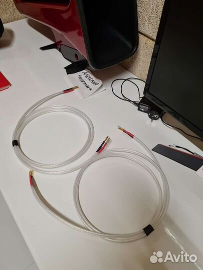 Акустический кабель QED revelation signature