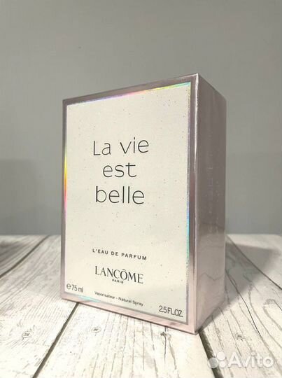 Духи женские Lancome La Vie Est Belle