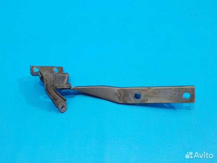 Петля капота левая suzuki Grand Vitara 3 2005-2015