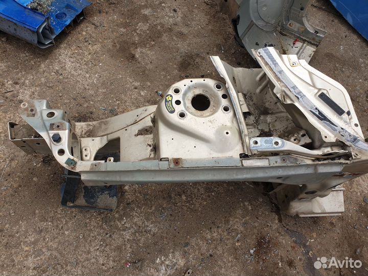 Лонжерон передний левый четверть dodge stratus до