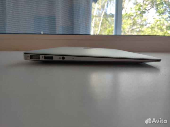 Ультрабук i5 apple macbook air 11