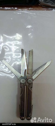 Мультитул Leatherman Wave