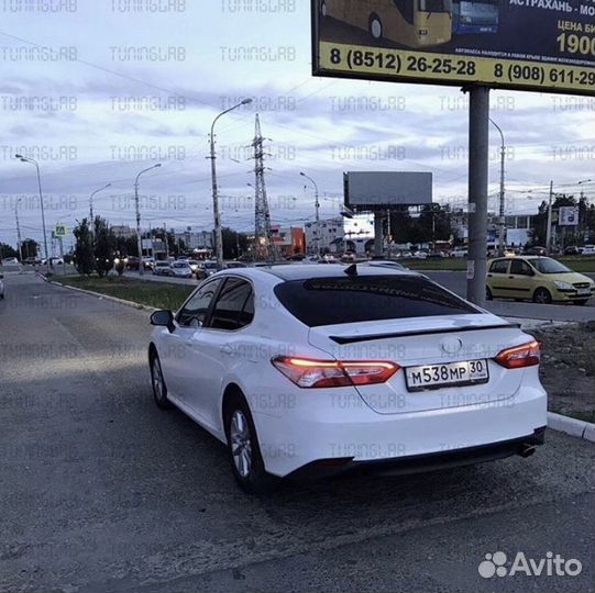 Toyota Camry 70 2018+ Спойлер на багажник W5QK6