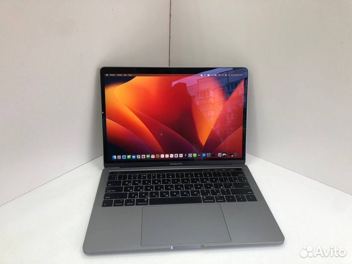 Ноутбук Apple MacBook Pro 13 2019 256 GB