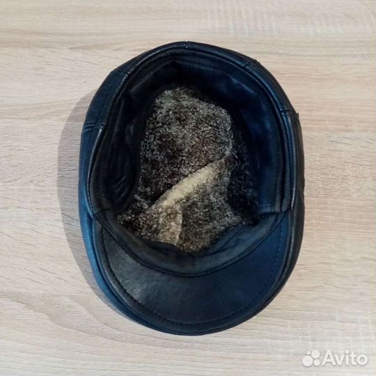 Кожаная кепка