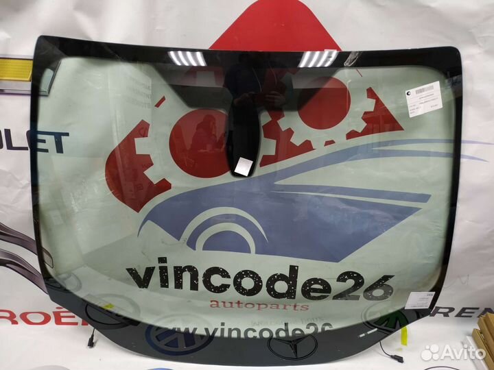 Стекло лобовое с полным обогревом Focus 3