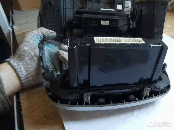 Блок управления печкой Киа Сид 1