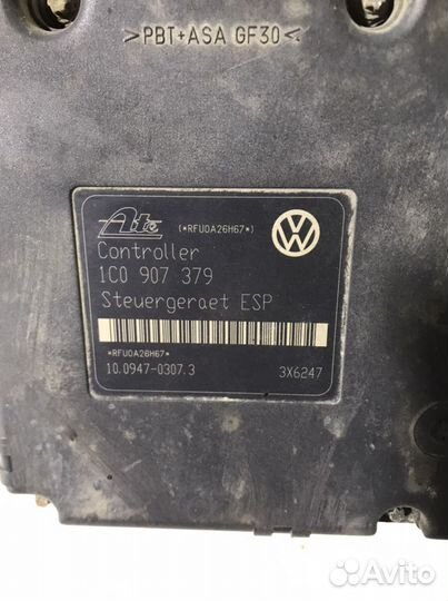 Блок abs volkswagen golf 4.1C0907379