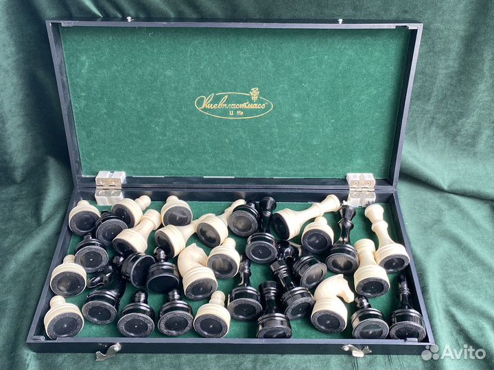 Шахматы СССР карболитовые №26